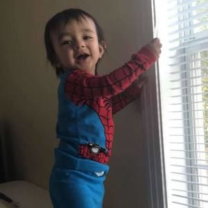 Meet your Posher, Cameron